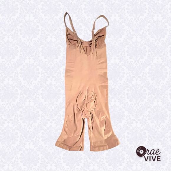 SKIMS Shapewear Bundle [L/XL] - Picture 6 of 10